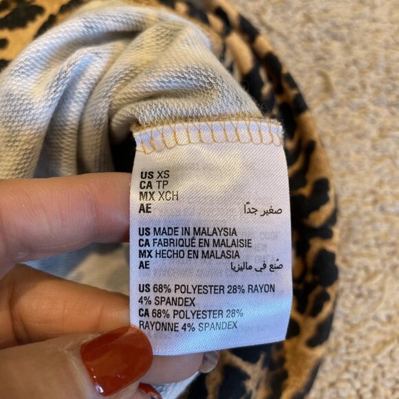 2 Piece Animal Print Loungewear Jogger and Hoodie Set Size XS Black Comfy - Picture 4 of 11